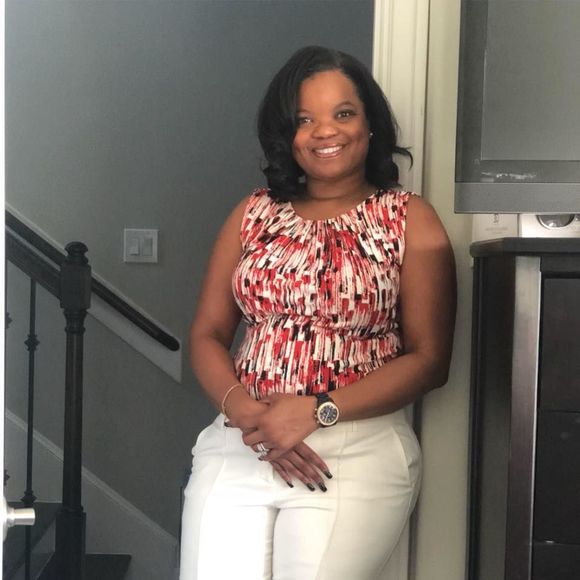 Meet your Posher, Sharron - Picture 1 of 1